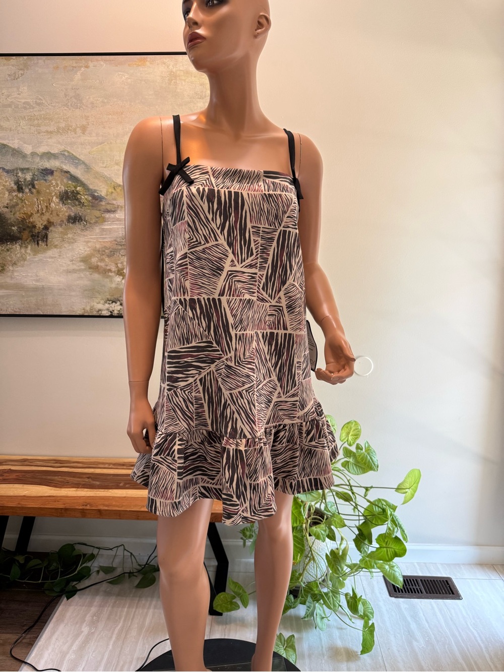 XL Spaghetti-Strap Ruffle-Hem Mini Dress in tan brownBlack print bows fun unique